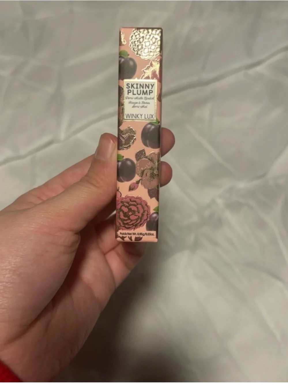 WINKY LUX Yellow Lipstick with Pink Decorative Box